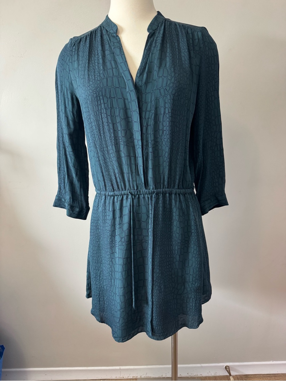 Babaton Bennett 100% Silk Tie-Waist Long-Sleeve Mini Dress Medium
